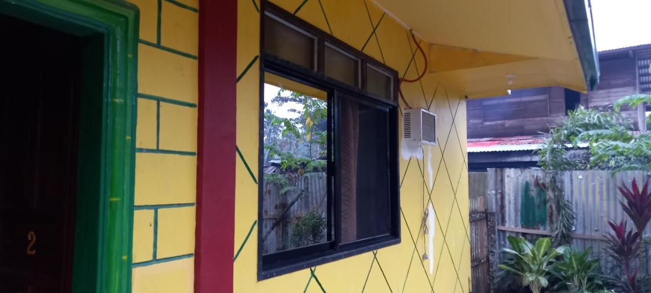 Rodel Yellow Hauz Itaytay Eksteriør billede