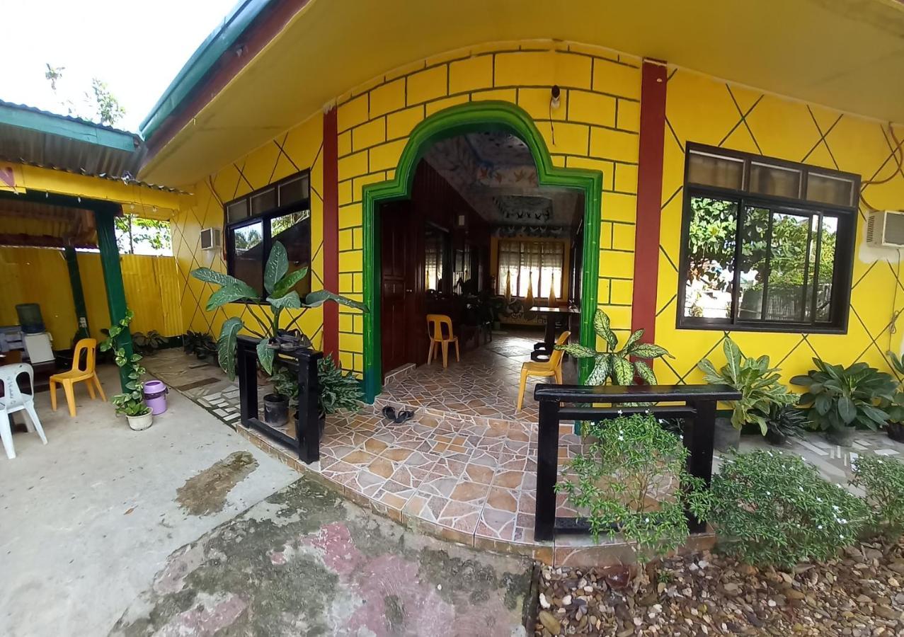 Rodel Yellow Hauz Itaytay Eksteriør billede